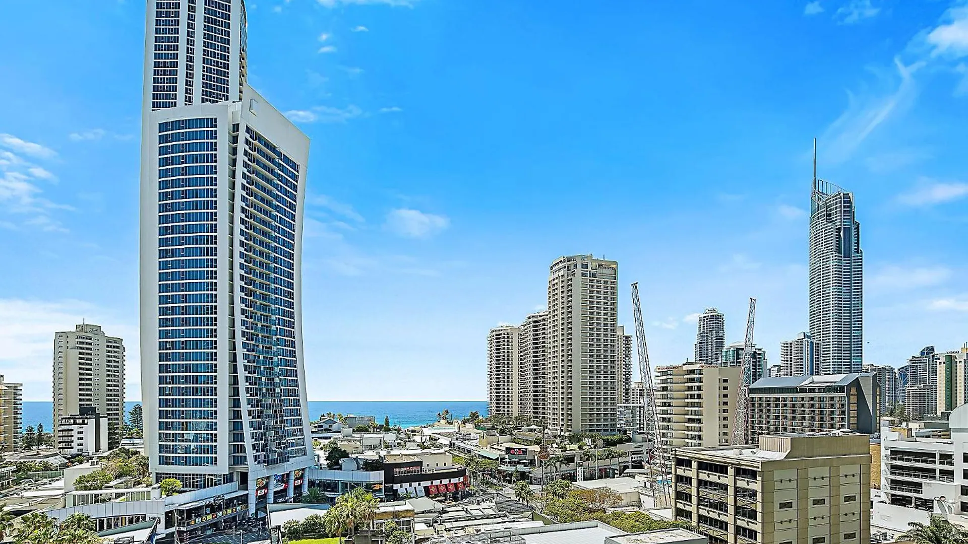 Circle On Cavill Surfers Paradise Apartments-Holiday Paradise ゴールドコースト